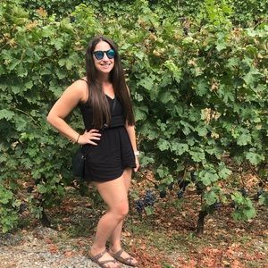 Meet your Posher, Melissa